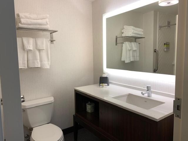 Holiday Inn - Cheshire - Southington By Ihg Buitenkant foto